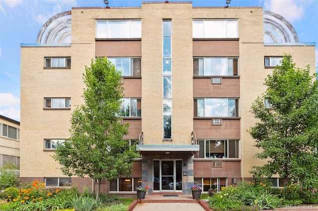 10 N Ogden St Unit 5, Denver, CO 80218 - view of apartment building / complex