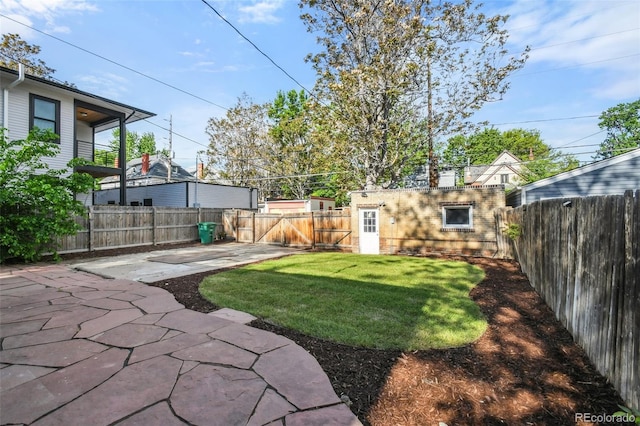 1633 Gaylord St, Denver, CO 80206 - view of yard with a patio