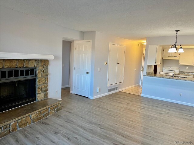 4283 S Salida Way Unit 3, Aurora, CO 80013 - photo 3