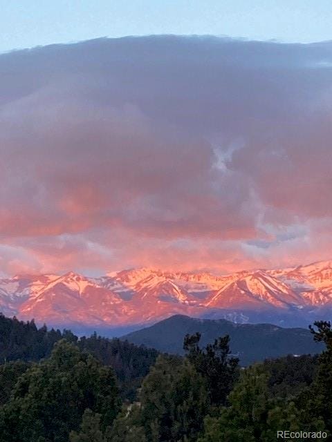 property view of mountains