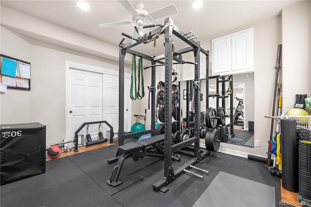 workout area with recessed lighting and ceiling fan