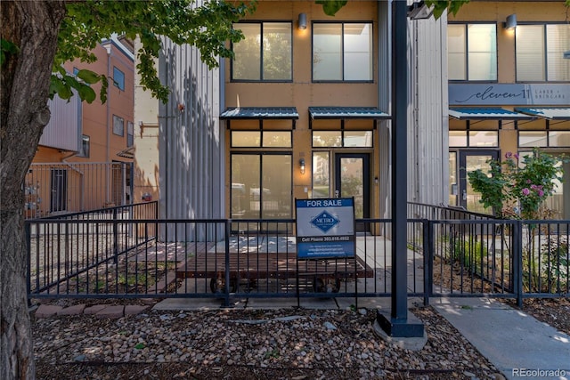 3195 Blake St Unit 101, Denver, CO 80205 - photo 1