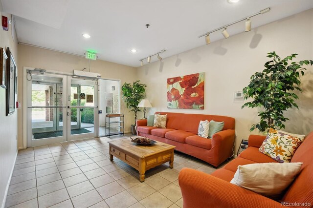 2895 W Riverwalk Cir Unit 104, Littleton, CO 80123 - common area with recessed lighting