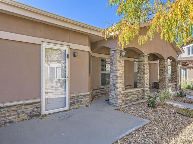 view of property entrance