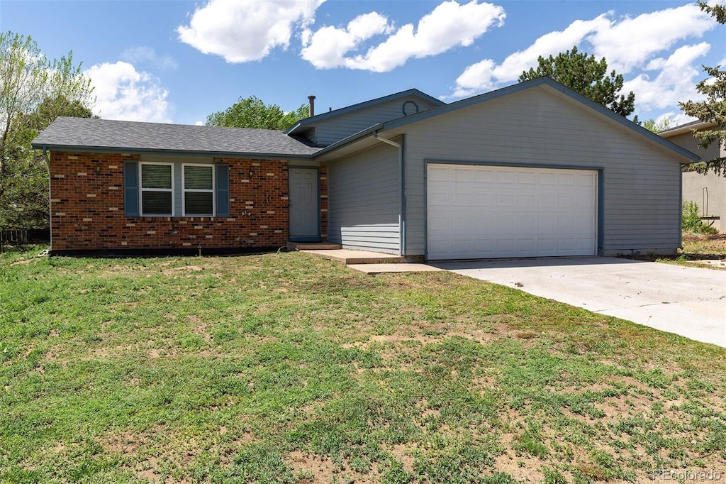 1950 Rusty Hinge Dr, Colorado Springs, CO 80920 - photo 1