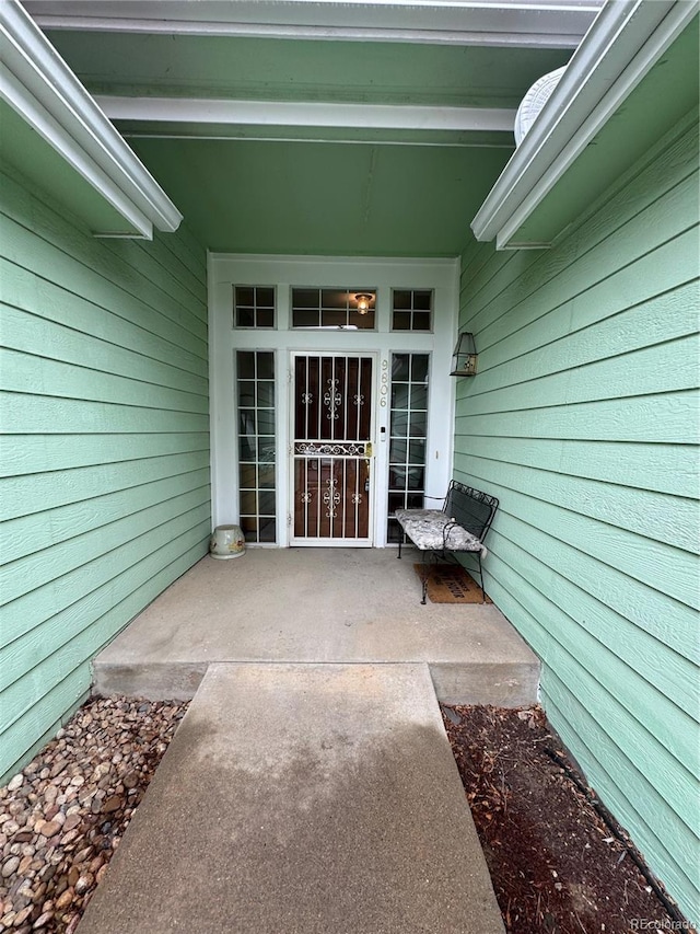 view of property entrance