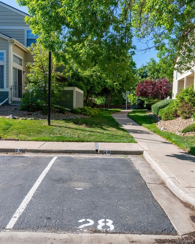 930 Button Rock Dr Unit 28, Longmont, CO 80504 - view of uncovered parking lot