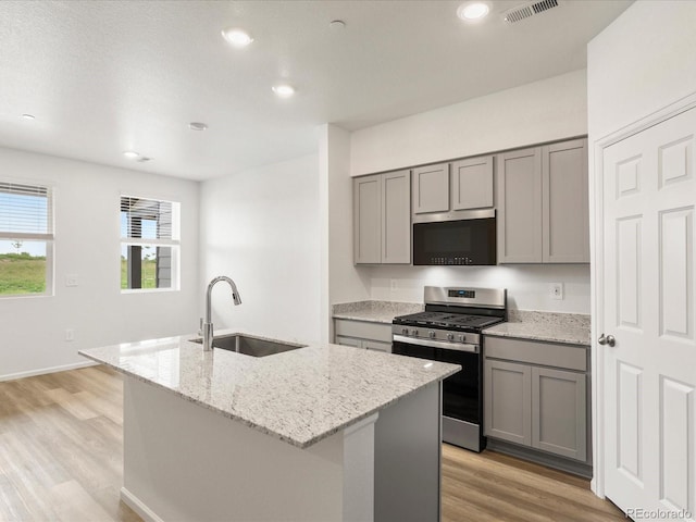 1620 Riverplace Dr Unit 3, Windsor, CO 80550 - photo 2