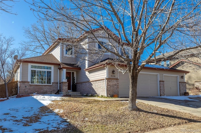 view of front property featuring a garage