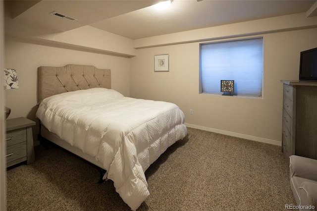 bedroom featuring carpet floors