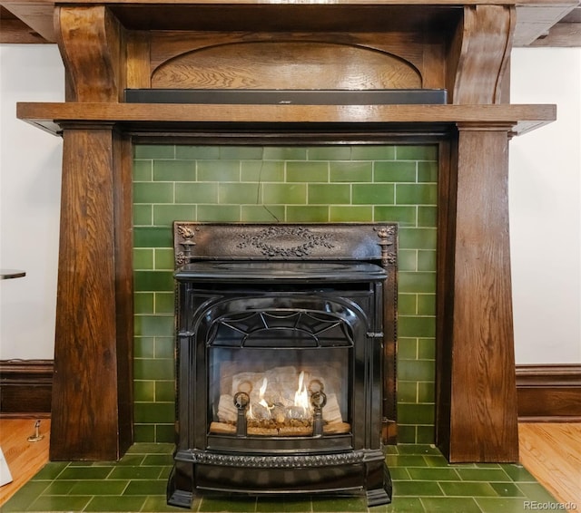 1220 S Vine St, Denver, CO 80210 - detailed view of a fireplace