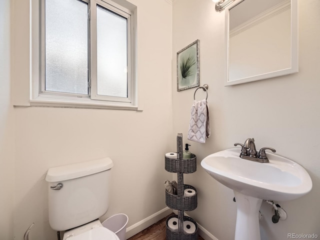 bathroom featuring toilet