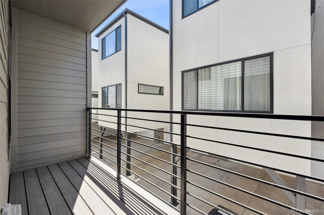1563 N Hooker St, Denver, CO 80204 - view of balcony