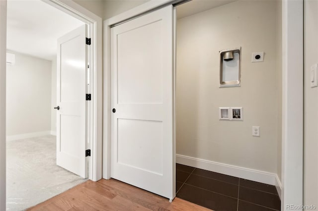 1563 N Hooker St, Denver, CO 80204 - hall with baseboards