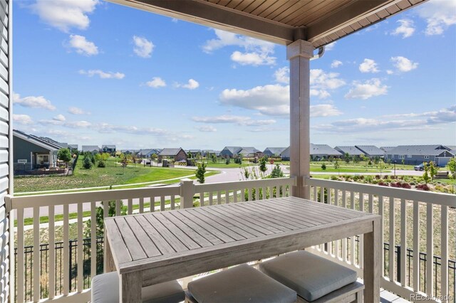 22374 E 49th Pl, Aurora, CO 80019 - deck with a residential view