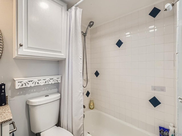 962 S Dearborn Way Unit 19, Aurora, CO 80012 - bathroom featuring toilet and shower / bath combo