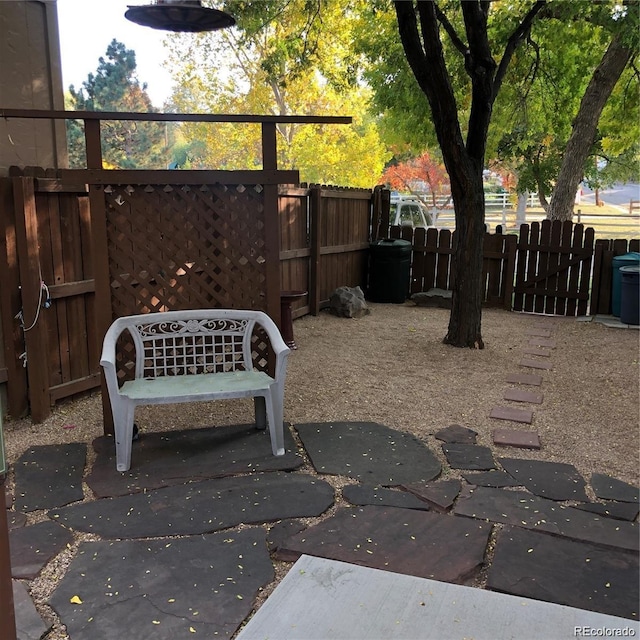 995 W Peakview Cir, Littleton, CO 80120 - view of patio