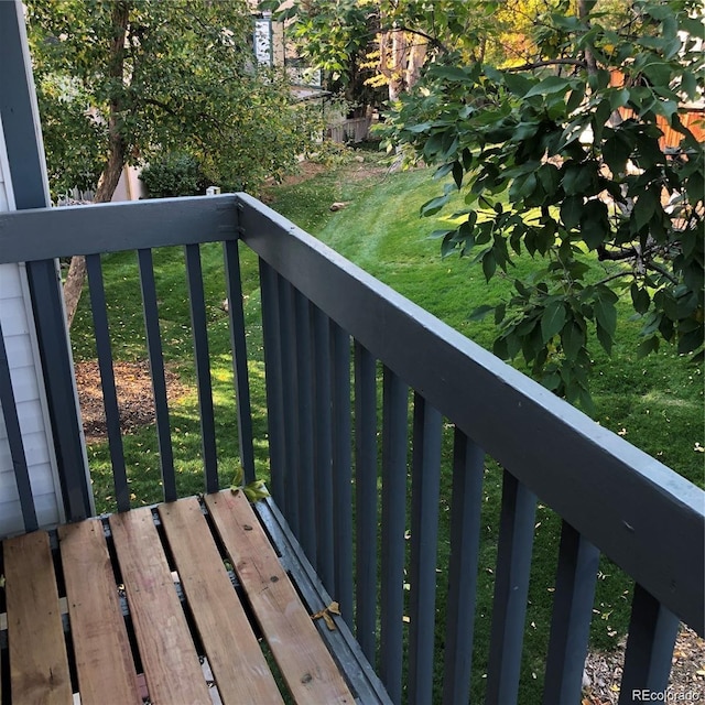 995 W Peakview Cir, Littleton, CO 80120 - view of balcony
