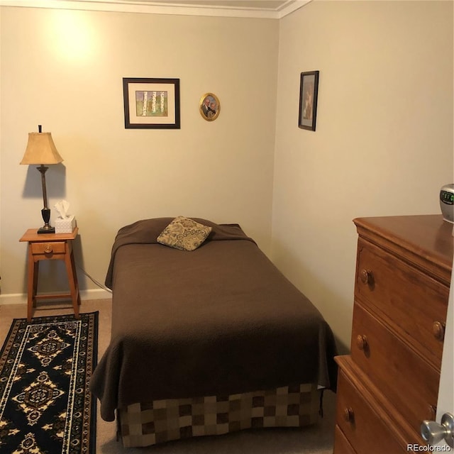 995 W Peakview Cir, Littleton, CO 80120 - bedroom with crown molding and carpet