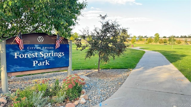 15362 W 66th Ave Unit D, Arvada, CO 80007 - surrounding community with a yard