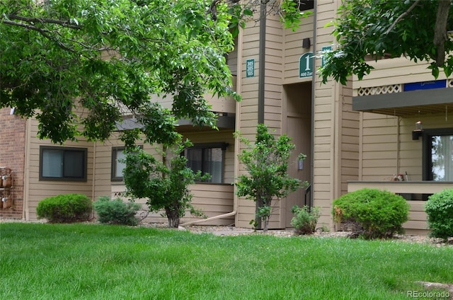 400 Zang St Unit 1-105, Lakewood, CO 80228 - view of building exterior
