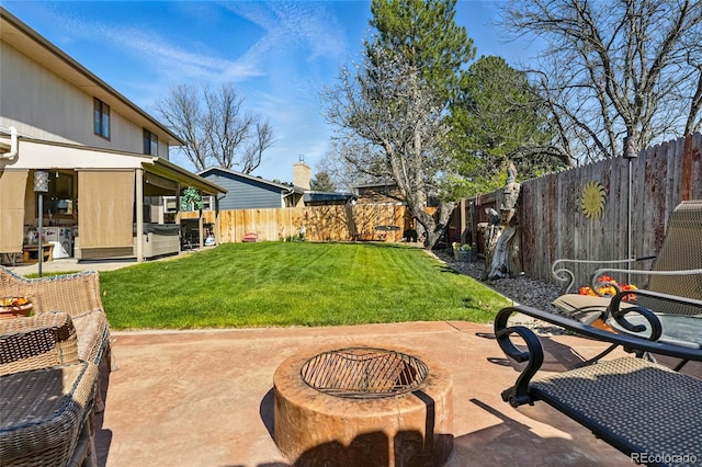 7314 W Walker Pl, Littleton, CO 80123 - view of yard featuring a patio area and a fenced backyard