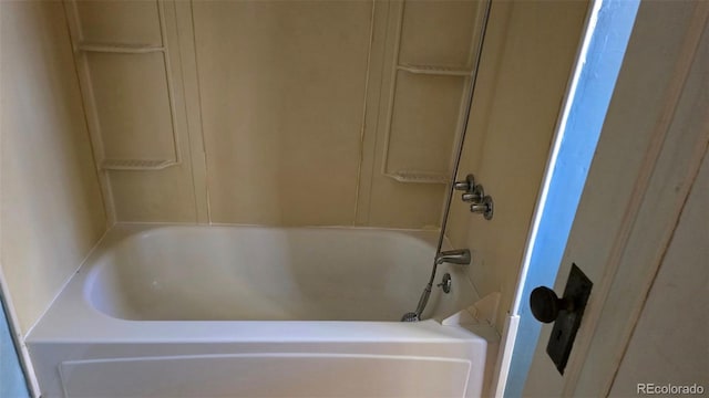 1010 San Juan Ave, Saguache, CO 81149 - full bath with shower / bathtub combination