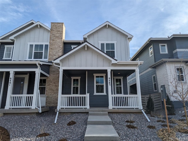 view of front of property with a porch