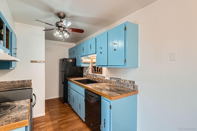 16259 W 10th Ave Unit J5, Golden, CO 80401 - kitchen featuring blue cabinetry, black appliances, a sink, a ceiling fan, and light wood finished floors