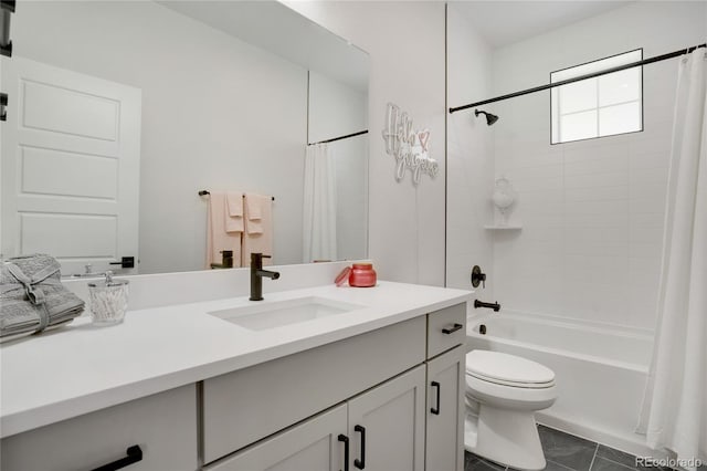 bathroom with tile patterned flooring, shower / tub combo with curtain, vanity, and toilet