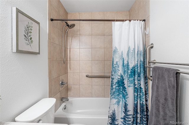 bathroom featuring toilet and shower / tub combo with curtain