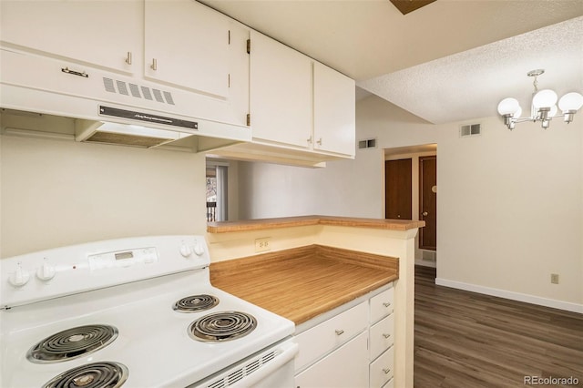 kitchen featuring visible vents, under cabinet range hood, white electric range oven, an inviting chandelier, and white cabinets