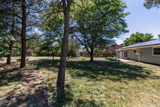 1394 S Zeno St, Aurora, CO 80017 - view of yard featuring a patio area