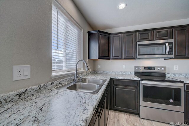 6533 Vedder Dr, Colorado Springs, CO 80925 - photo 12