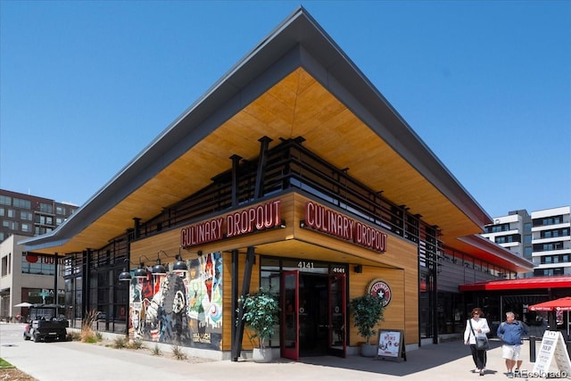 860 Magnolia St, Denver, CO 80220 - view of building exterior