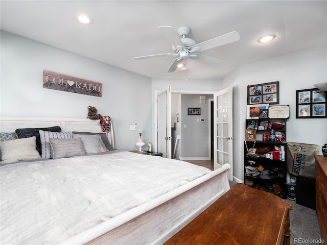 bedroom featuring ceiling fan