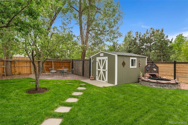 831 Crescent Dr, Boulder, CO 80303 - view of yard featuring a patio and a fire pit