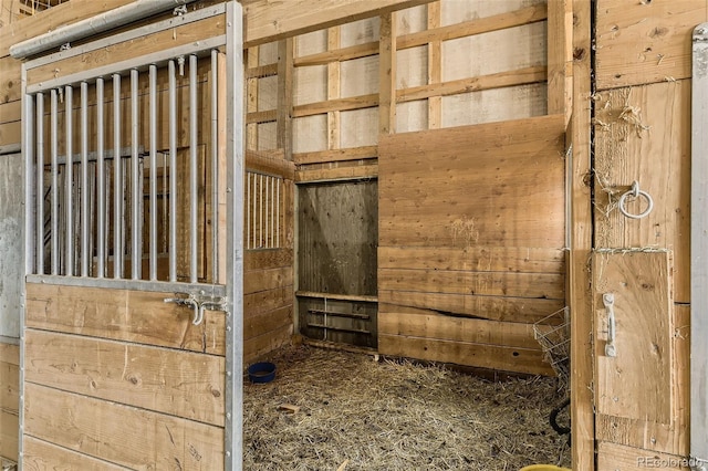 11549 Haskell Creek Rd, Larkspur, CO 80118 - view of horse barn