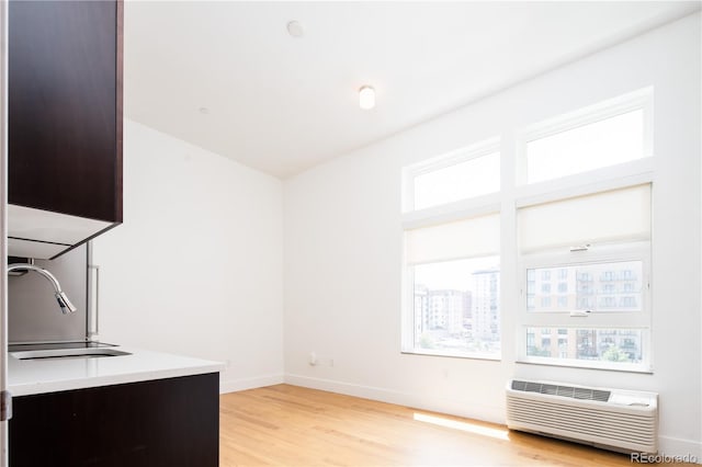 135 N Adams St Unit 409, Denver, CO 80206 - photo 4