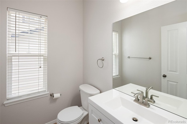 4488 Larksong Pl, Castle Rock, CO 80109 - half bathroom featuring toilet and vanity