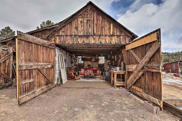 view of outbuilding