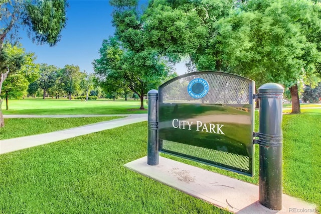 2100 N Franklin St Unit 20, Denver, CO 80205 - community / neighborhood sign with a lawn