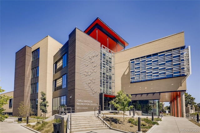2100 N Franklin St Unit 20, Denver, CO 80205 - view of building exterior