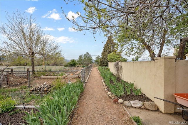 1069 Crestmoor Dr, Boulder, CO 80303 - view of yard
