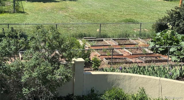 1069 Crestmoor Dr, Boulder, CO 80303 - view of yard with a vegetable garden