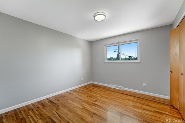 4660 E Briarwood Pl, Centennial, CO 80122 - unfurnished room featuring light wood-type flooring and baseboards