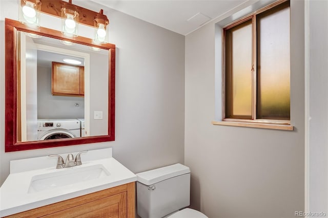 4660 E Briarwood Pl, Centennial, CO 80122 - half bathroom with washer / clothes dryer and vanity