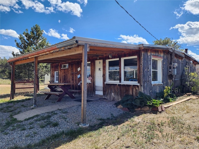 view of front of house