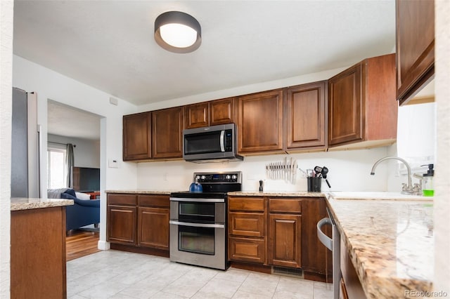 2401 E 35th Ave, Denver, CO 80205 - photo 11