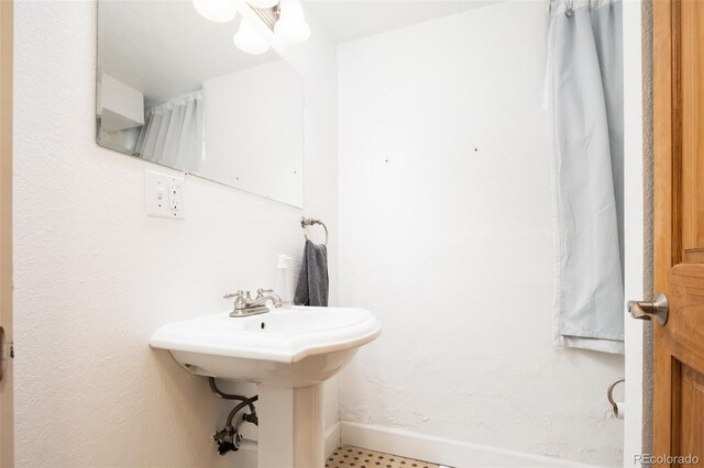 2401 E 35th Ave, Denver, CO 80205 - photo 21
